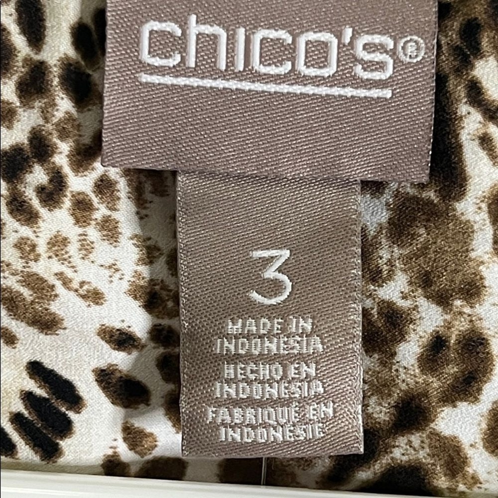 Chico's Alluring Animal Silky Chic Tunic Top Blouse Classic Camel size 3/XL NWT - Picture 4 of 10